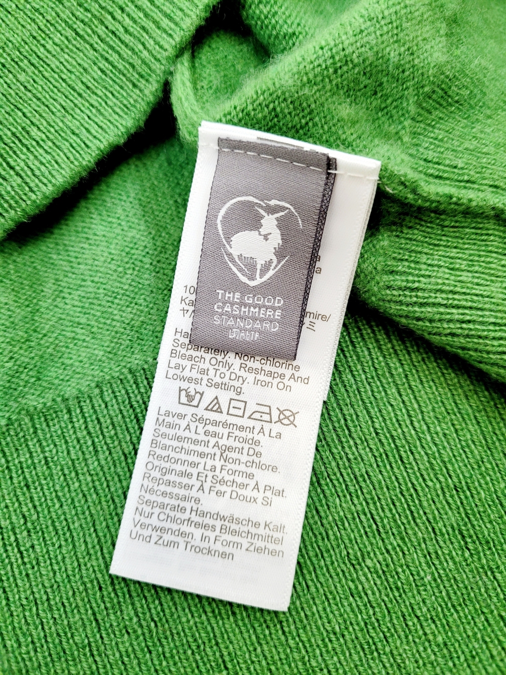 J.CREW Cashmere Classic Fit Crewneck Sweater Shamrock Green Medium - Picture 6 of 8